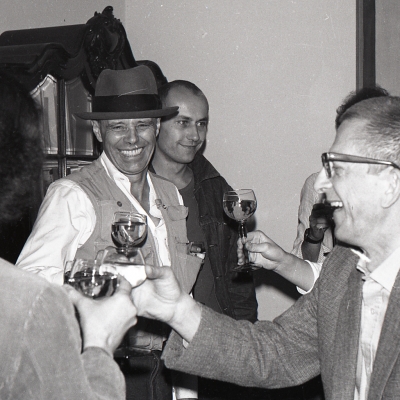 Joseph Beuys, artysta i Ryszard Stanisławski, dyrektor Muzeum Sztuki w Łodzi, fot. Archiwum Muzeum Sztuki w Łodzi