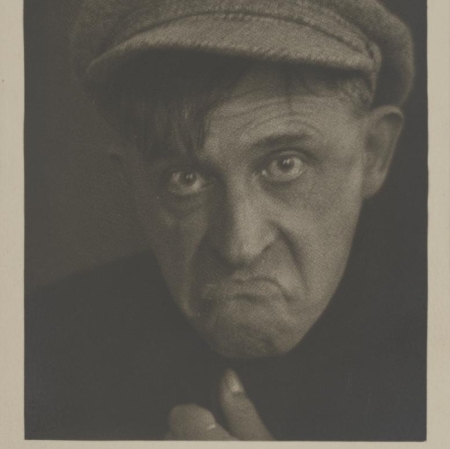 Jan Głogowski, „Stanisław Ignacy Witkiewicz”, ok. 1931 r., fotografia czarno-biała, z kolekcji Muzeum Sztuki w Łodzi 