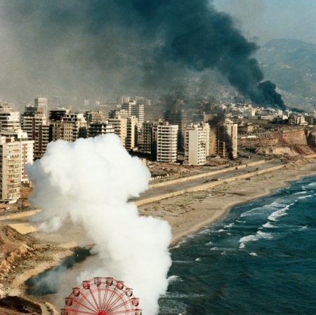 Yan Morvan, „Beyrouth Ouest” (seria „La ligne verte”), 1982, Kolekcja Antoine de Galberta, Paryż, dzięki uprzejmości galerii Sit Down 
