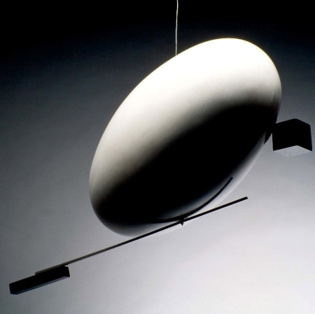 Katarzyna Kobro, Suspended composition 1,  1921 / 1972 (Bolesława Utkin's reconstraction), wood, metal,fiberglass, epoxy, Muzeum Sztuki's archives/ © Ewa Sapka-Pawliczak & Muzeum Sztuki w Łodzi