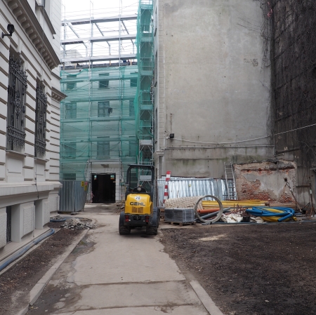 April 2018
