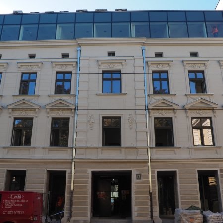 September 2018