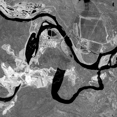 Carolina Caycedo, "YUMA, or the Land of Friends", 2014, video, courtesy of the artist