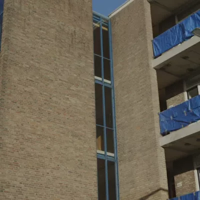 Screenshot from the movie "Two Stones"