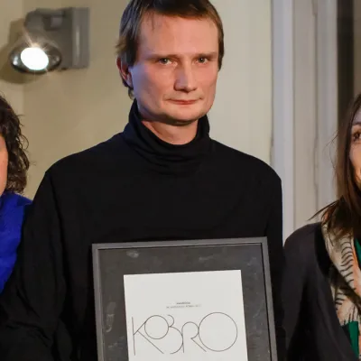 Piotr Bosacki podczas wręczenia nagrody im. Katarzyny Kobro, 2018, archiwum Muzeum Sztuki w Łodzi