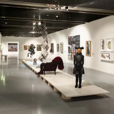 fragment wystawy "Sposoby widzenia. Kolekcja Muzeum Sztuki w Łodzi